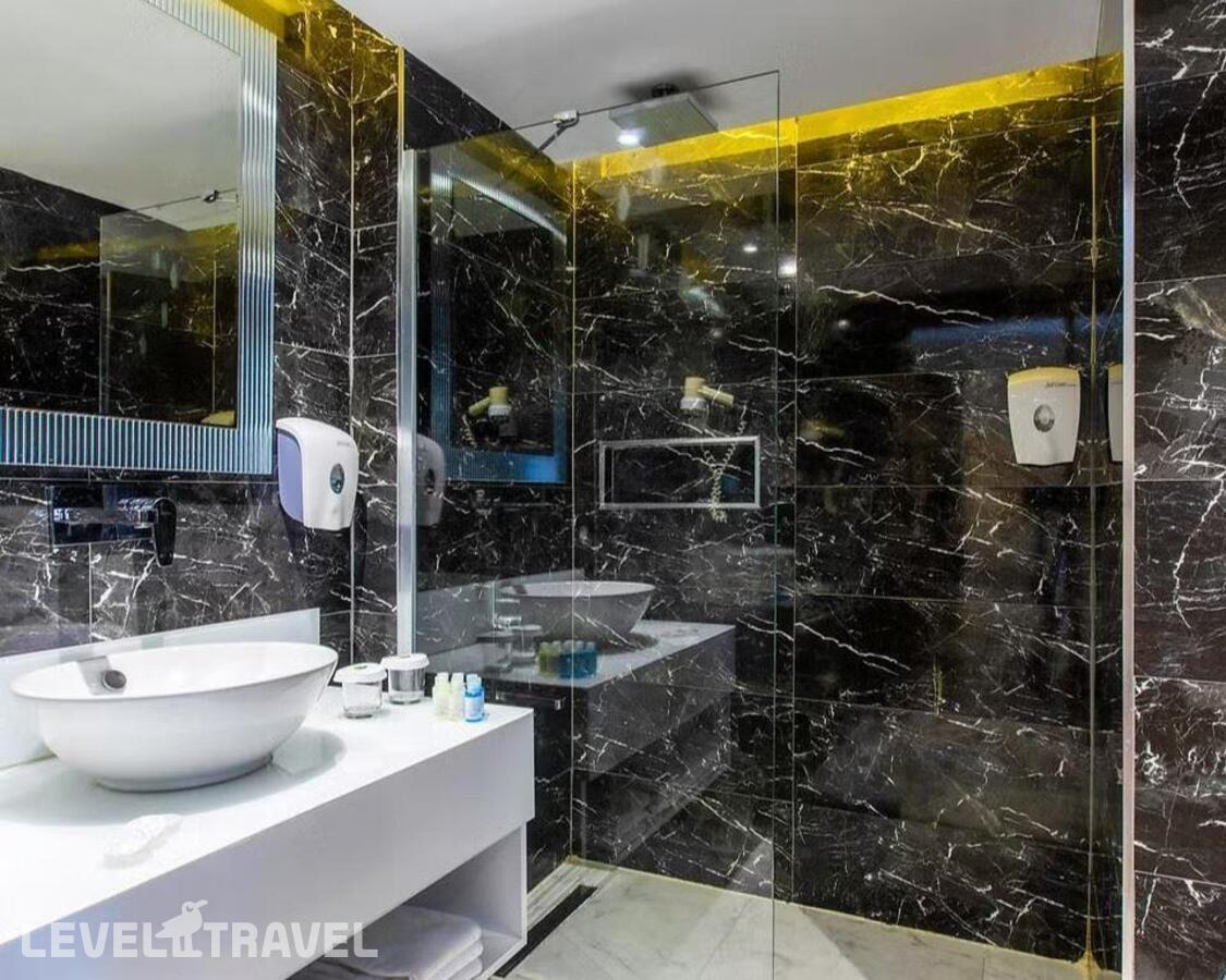 фотографии номера Улучшенный с видом на море отеля Asteria Ephesus Kusadasi (Ex. Labranda Ephesus Princess Hotel) в Турция(Кушадасы) - фото №2