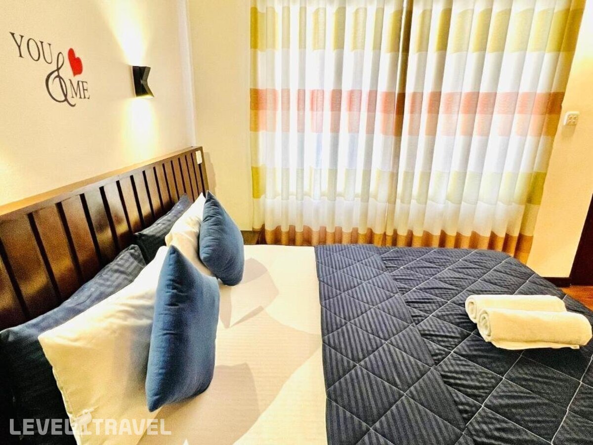 фотографии номера Делюкс с видом на море с балконом отеля Cozy Sea View Inn в Шри-Ланка(Хиккадува) - фото №3