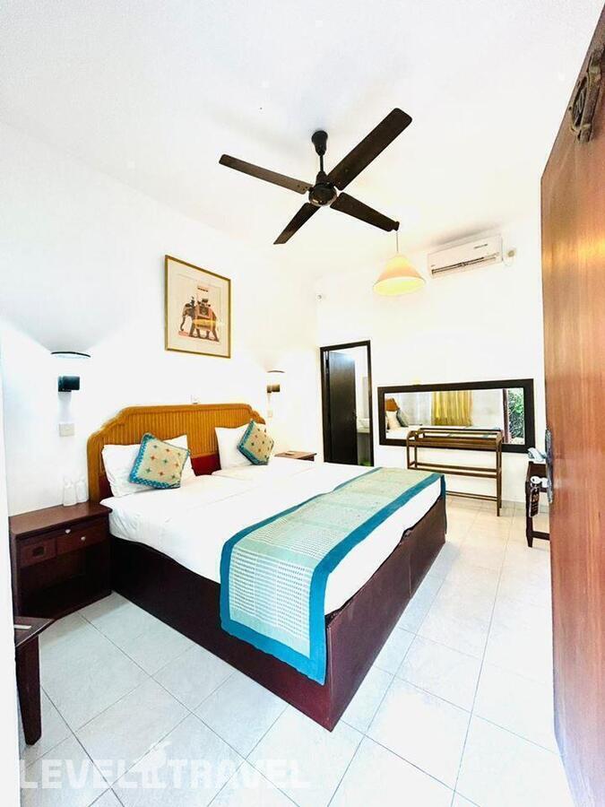 фотографии номера Стандартный без вида на море отеля The Beach Heaven By Moon Beam в Шри-Ланка(Хиккадува) - фото №1
