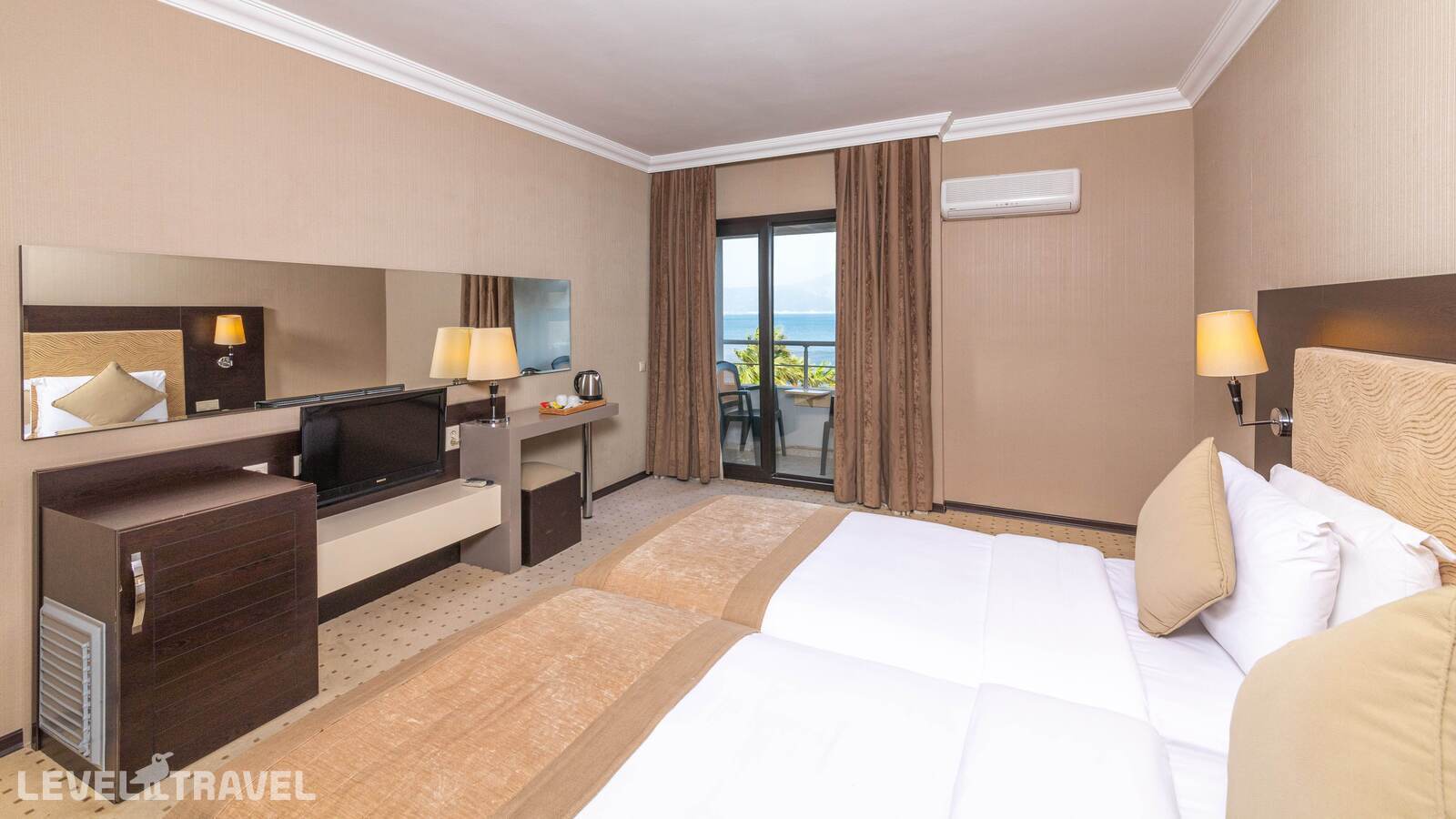 фотографии номера Стандартный с видом на море отеля Faros Premium Beach (Ex.Munamar Beach) в Турция(Ичмелер) - фото №1