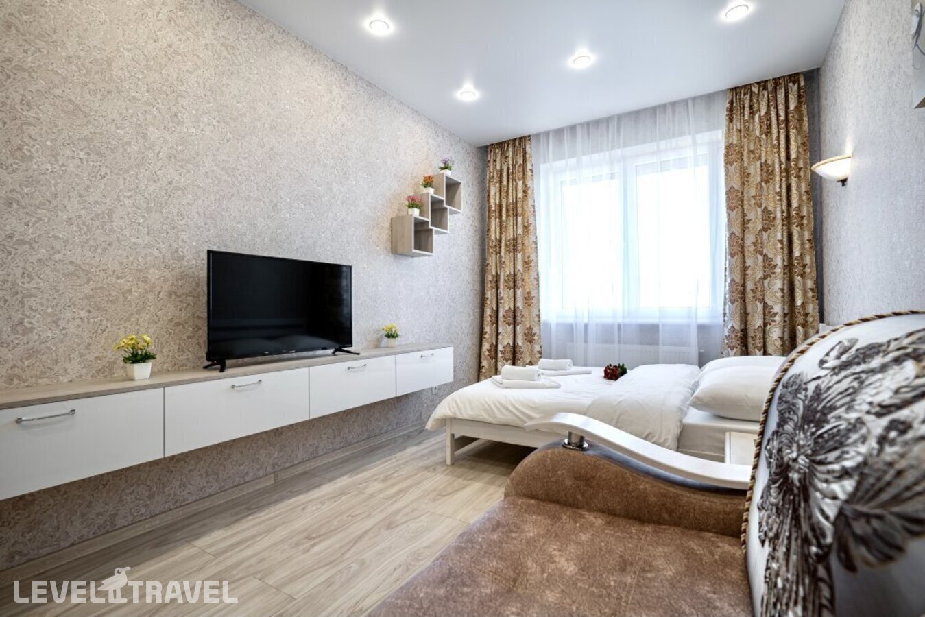 фотографии номера Апартаменты отеля Apartmari Люкс В Самом Центре На Берегу Замкового Пруда в Россия(Калининград) - фото №13