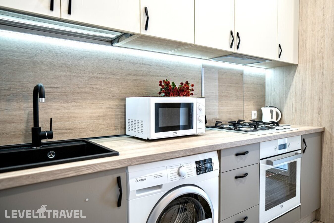 фотографии номера Апартаменты отеля Apartmari Люкс В Самом Центре На Берегу Замкового Пруда в Россия(Калининград) - фото №18