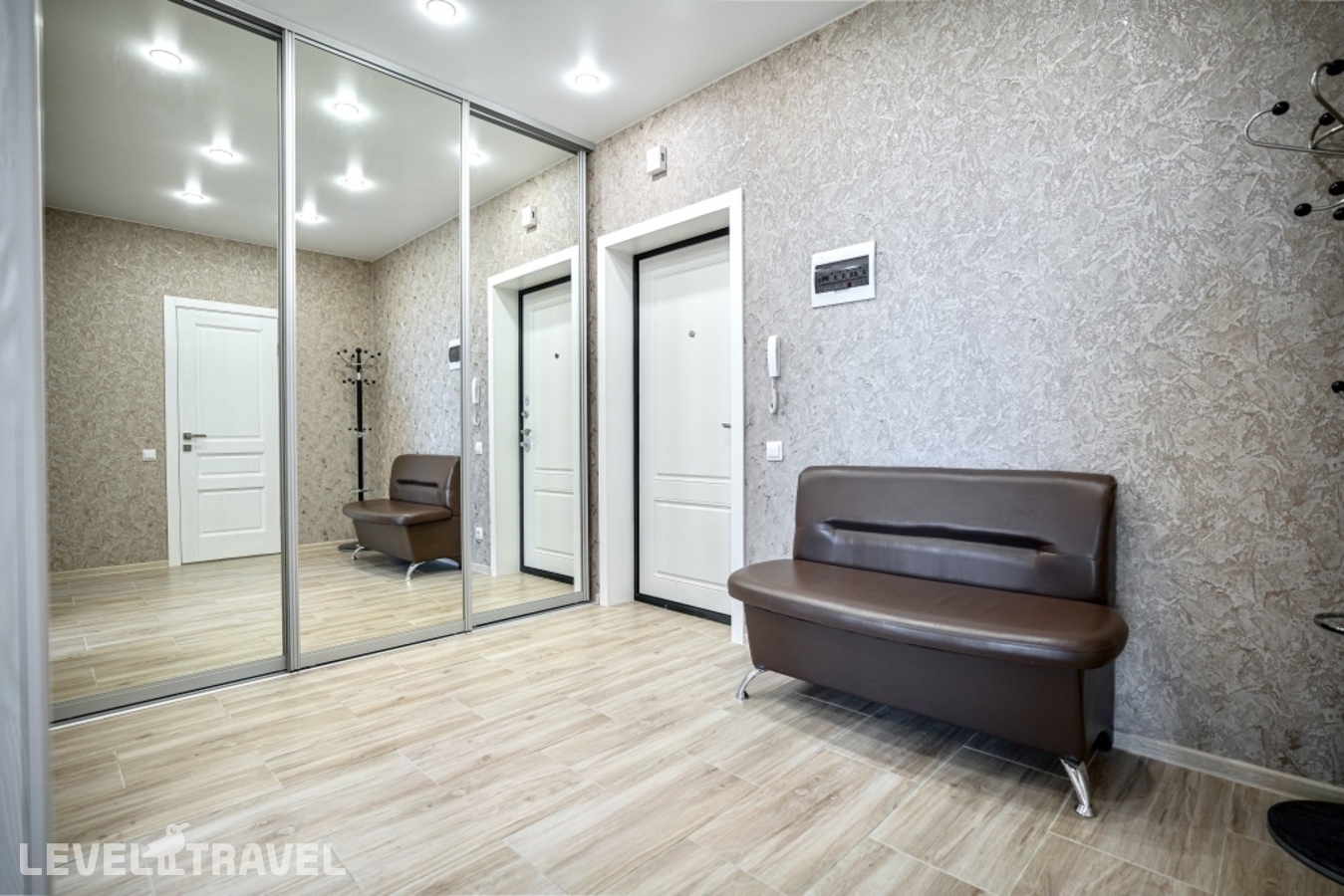 фотографии номера Апартаменты отеля Apartmari Люкс В Самом Центре На Берегу Замкового Пруда в Россия(Калининград) - фото №31