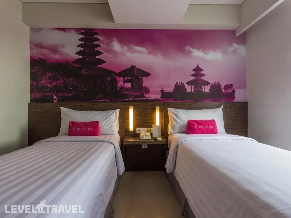 фотографии номера Улучшенный (две односпальные кровати) отеля Favehotel Sunset Seminyak в Индонезия(Семиньяк) - фото №7