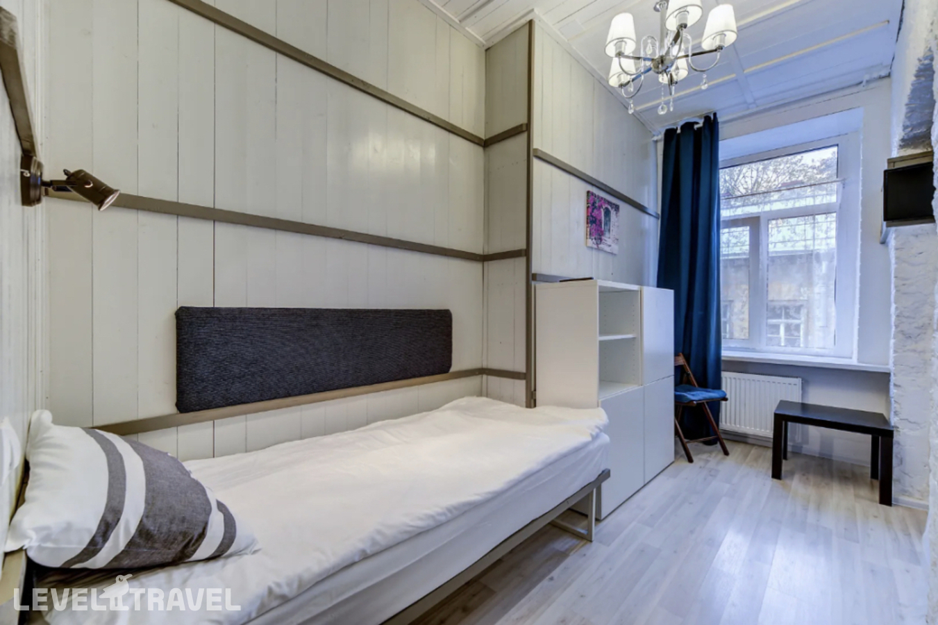 фотографии номера Трехместный улучшенный отеля Aurora Apartment На Почтамской в Россия(Адмиралтейский район) - фото №2