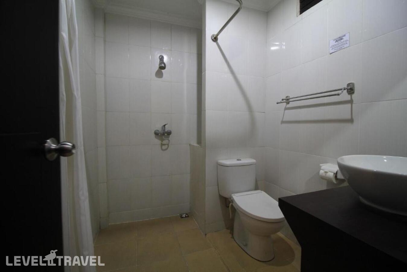 фотографии номера Делюкс отеля Bakung Sari Resort And Spa в Индонезия(Кута) - фото №3