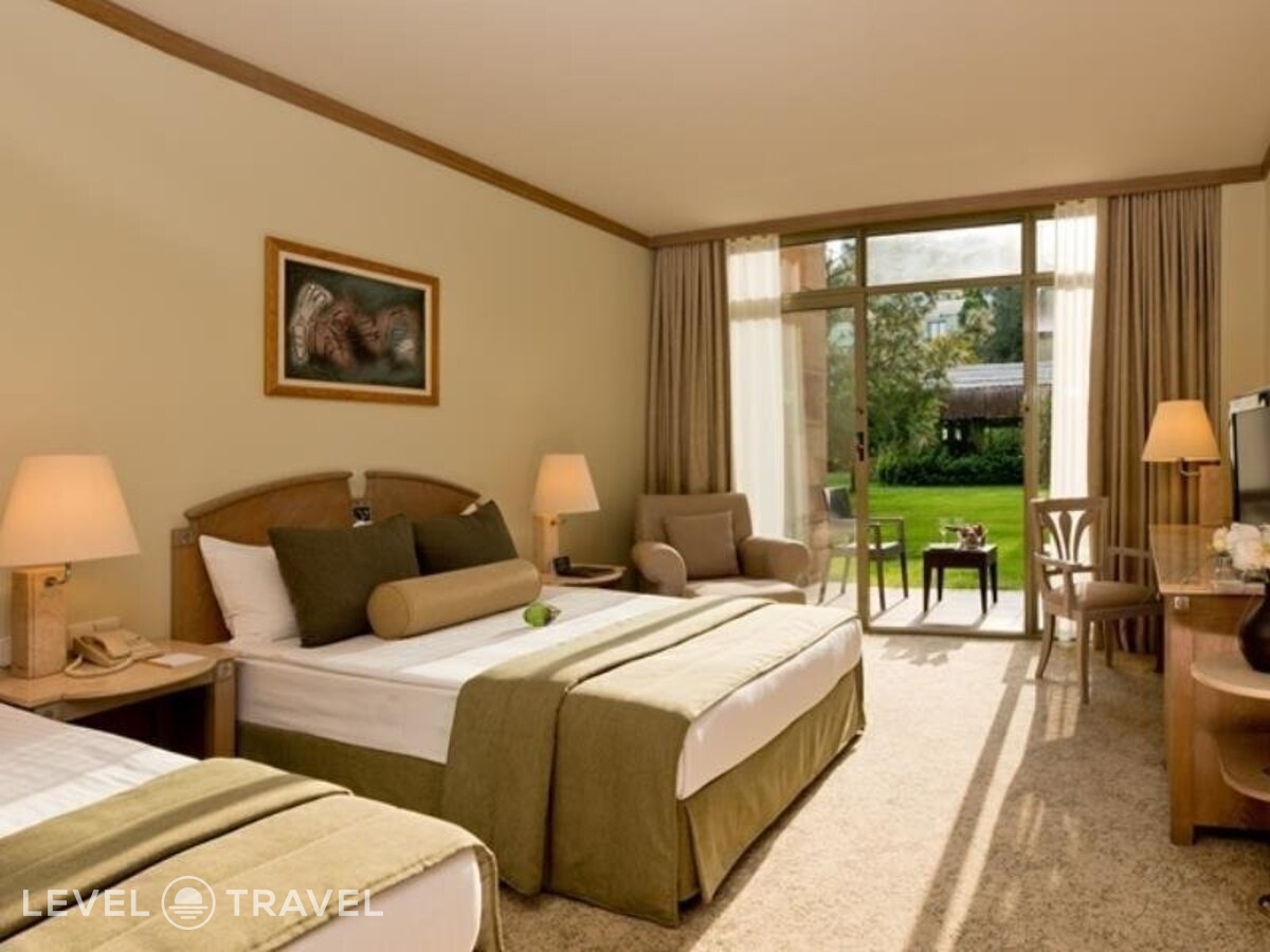 фотографии номера Стандартный с видом на окрестности отеля Gloria Verde Resort в Турция(Белек) - фото №5