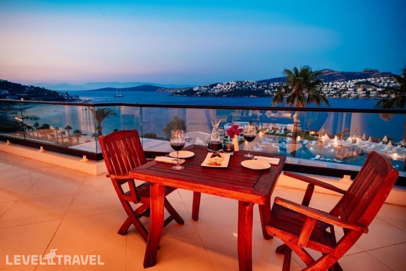 фотографии номера Люкс с видом на море отеля Baia Bodrum Hotel в Турция(Гюндоган) - фото №7
