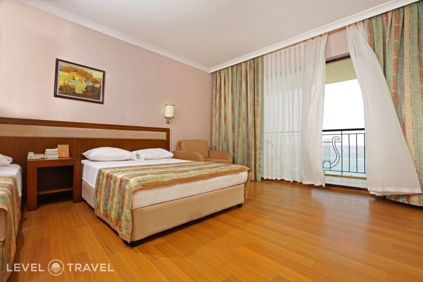 фотографии номера Трехместный с видом на море отеля Selectum Family Comfort Side (Ex. Lyra Resort) в Турция(Кизилагач) - фото №1