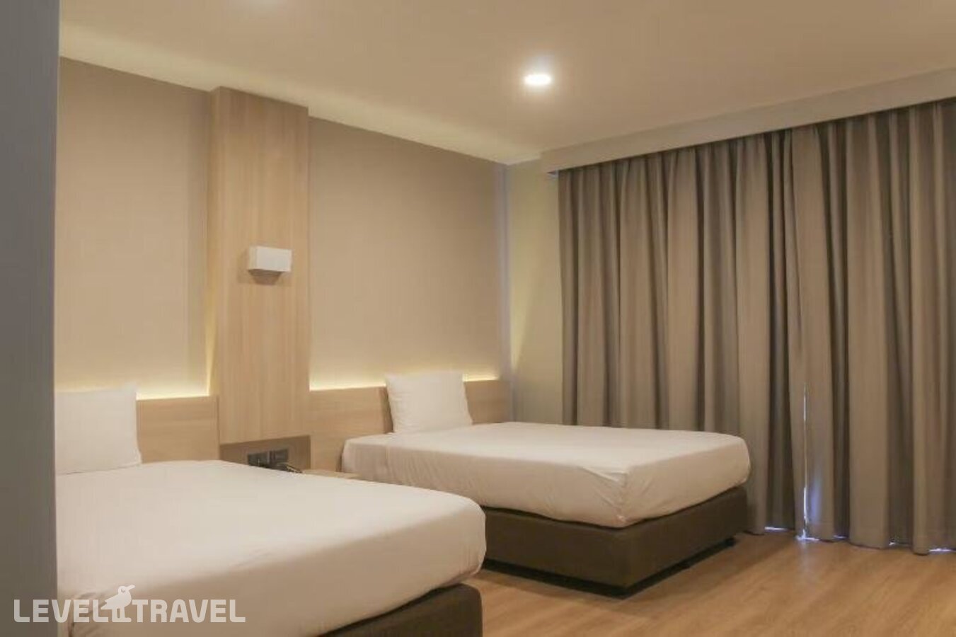 фотографии номера Улучшенный с видом на море отеля Mike Garden Resort в Таиланд(Центральная Паттайя) - фото №7