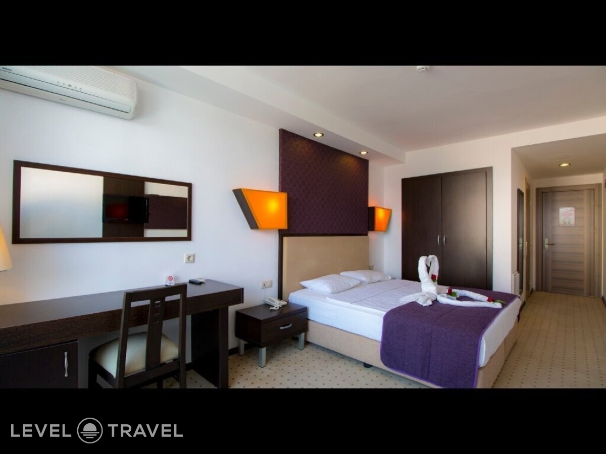фотографии номера Стандартный с частичным видом на море отеля Supreme Beach Hotel (Adults Only 13+) (Ex.Munamar Beach Residence) в Турция(Ичмелер) - фото №1
