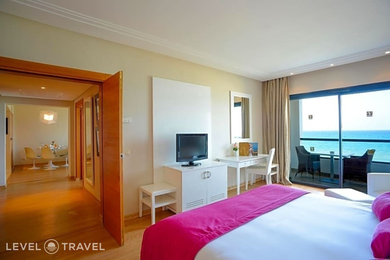фотографии номера Полулюкс с видом на море отеля Nozha Beach Resort & Spa (Ex. Vincci Nozha Beach) в Тунис(Мрезга) - фото №5