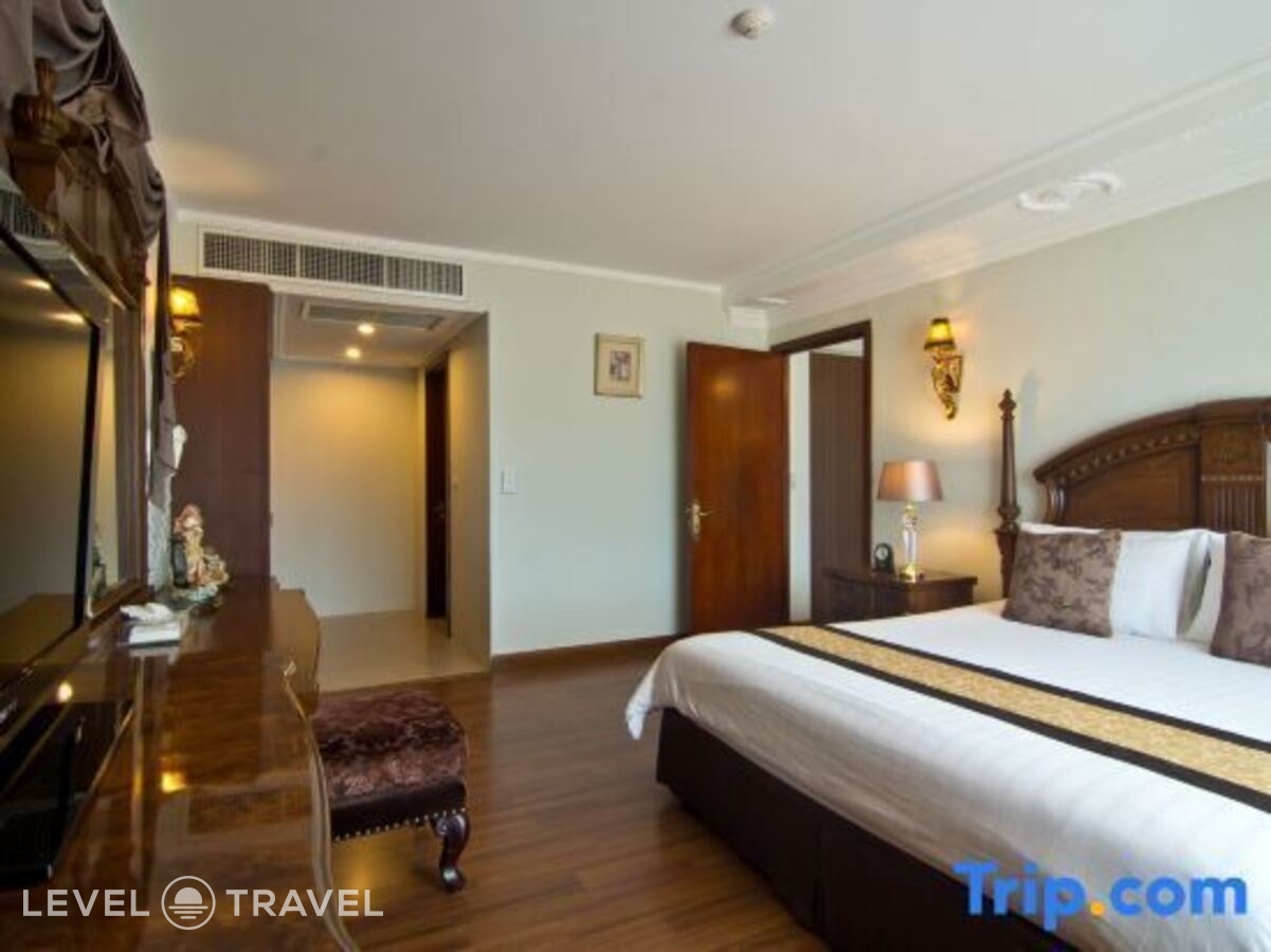 фотографии номера Люкс с балконом отеля Lk Metropole Hotel в Таиланд(Центральная Паттайя) - фото №10
