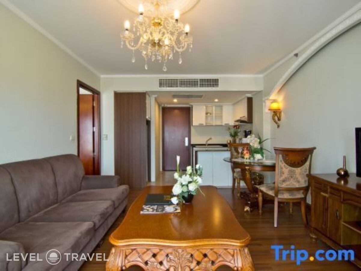 фотографии номера Люкс с балконом отеля Lk Metropole Hotel в Таиланд(Центральная Паттайя) - фото №14