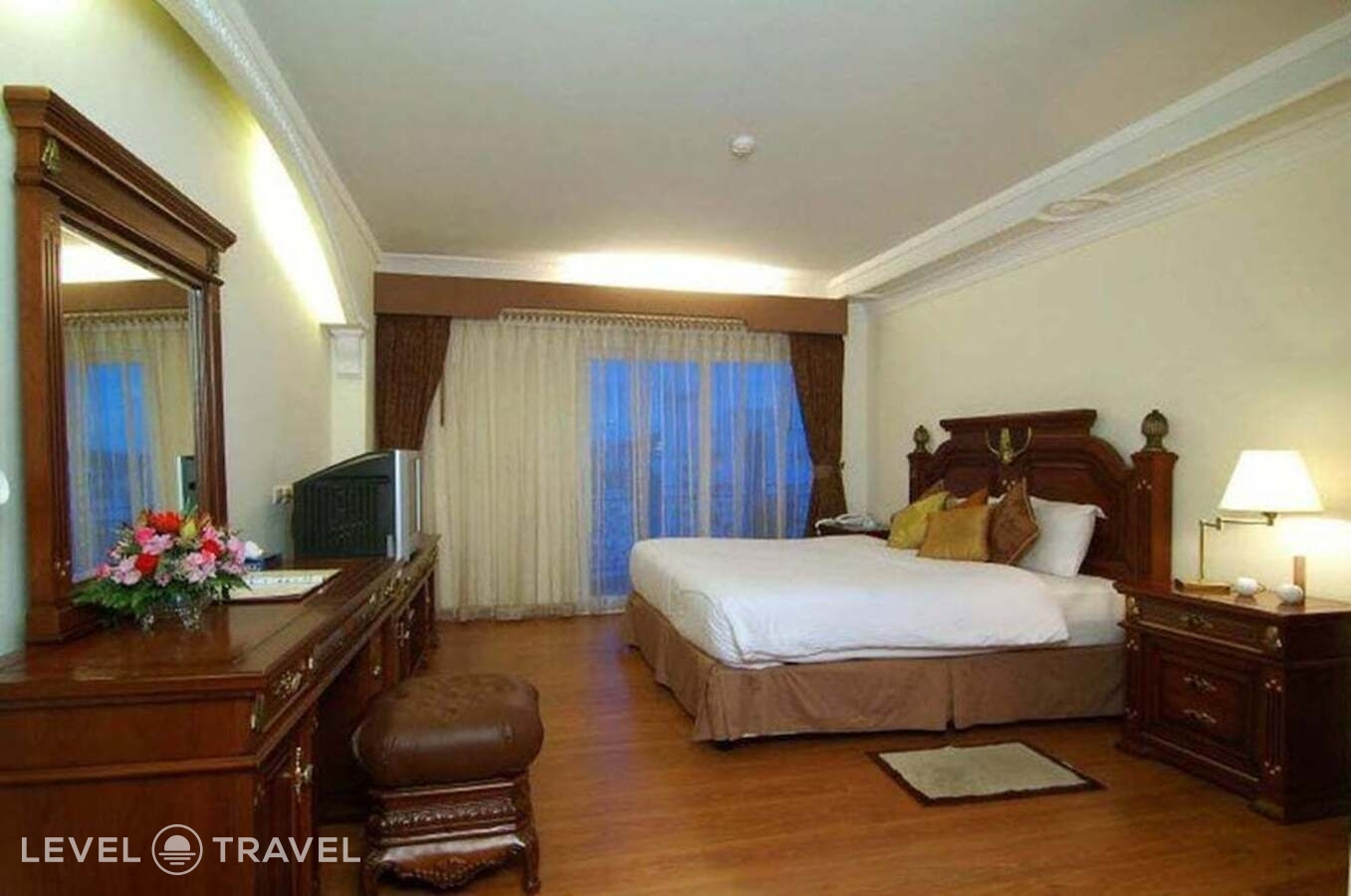 фотографии номера Люкс с балконом отеля Lk Metropole Hotel в Таиланд(Центральная Паттайя) - фото №7