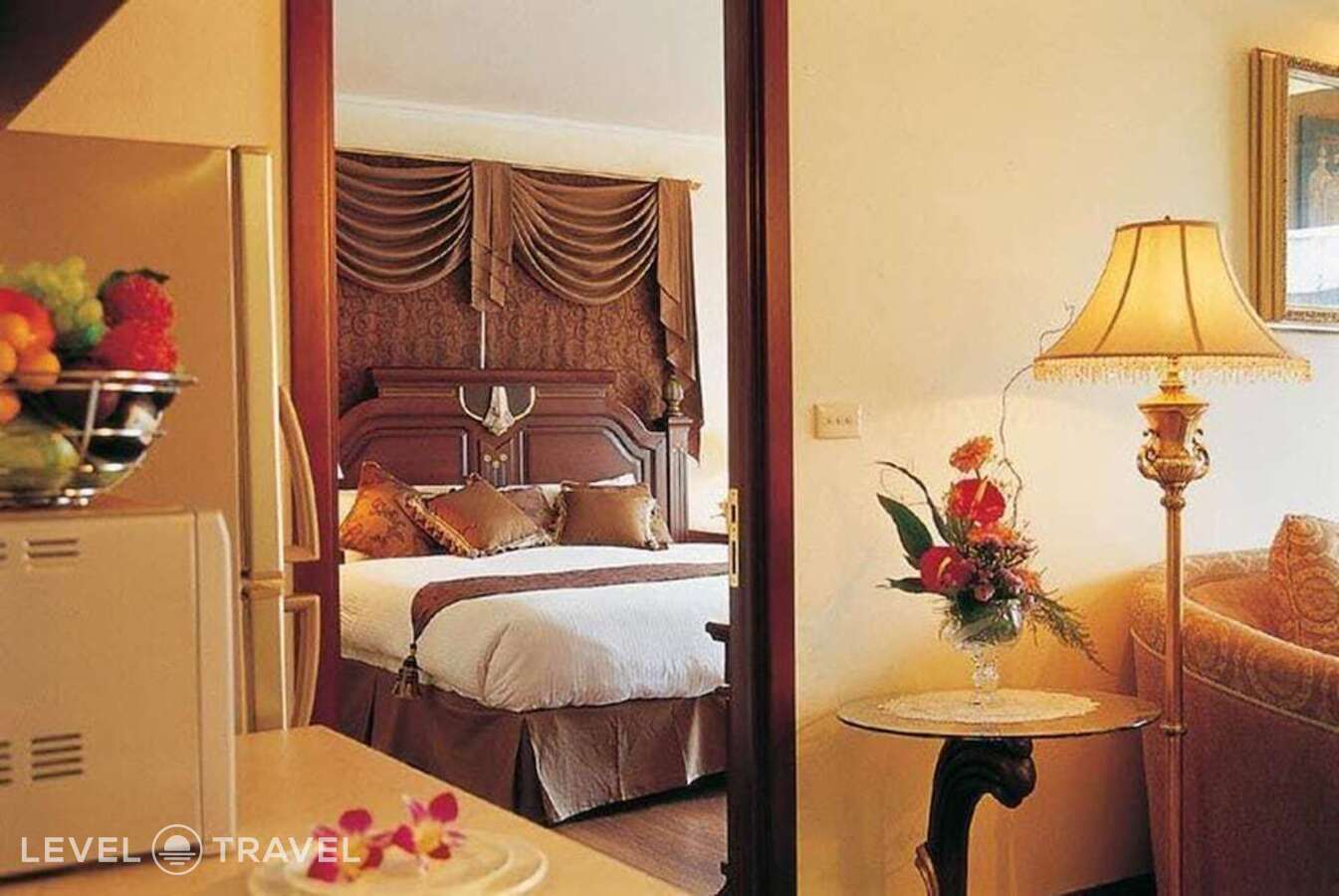 фотографии номера Люкс с балконом отеля Lk Metropole Hotel в Таиланд(Центральная Паттайя) - фото №3