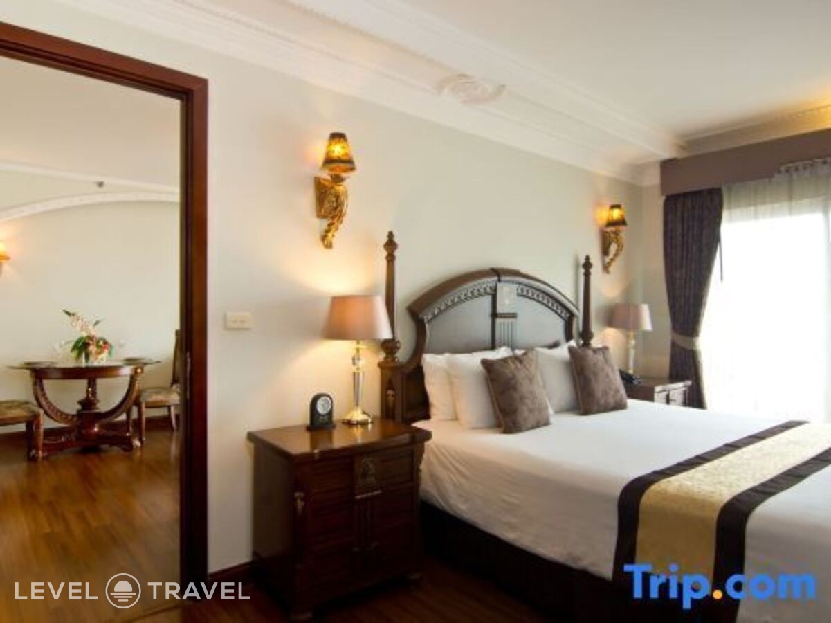 фотографии номера Люкс с балконом отеля Lk Metropole Hotel в Таиланд(Центральная Паттайя) - фото №12