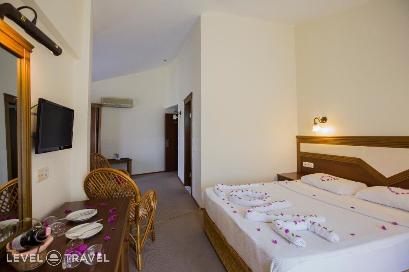 фотографии номера Стандартный с видом на море отеля Valeri Beach Hotel в Турция(Кемер - центр) - фото №2