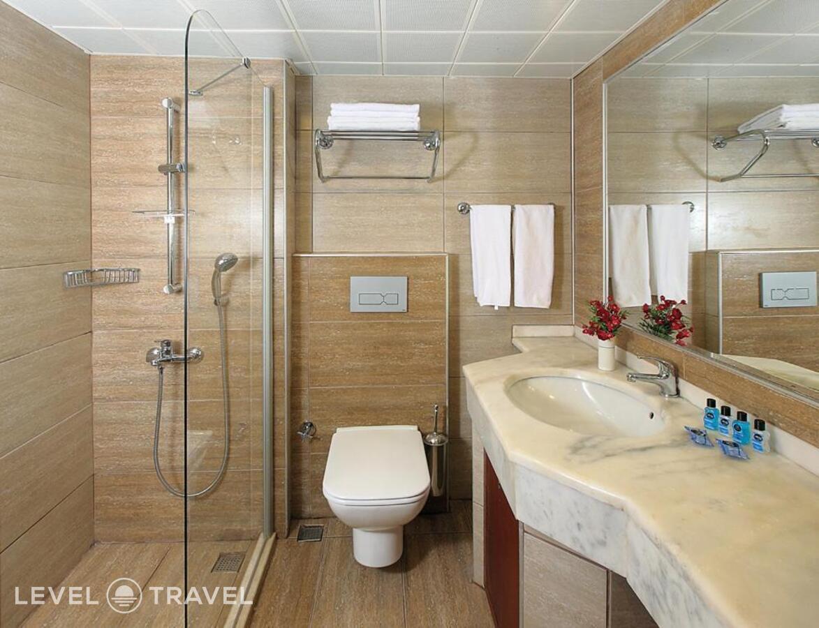 фотографии номера Стандартный с видом на море отеля Fortuna Beach Hotel в Турция(Ичмелер) - фото №1