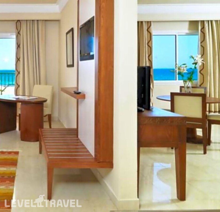 фотографии номера Семейный с видом на море отеля Iberostar Selection Royal El Mansour (Ex.Iberostar Royal El Mansour) в Тунис(Махдия) - фото №1