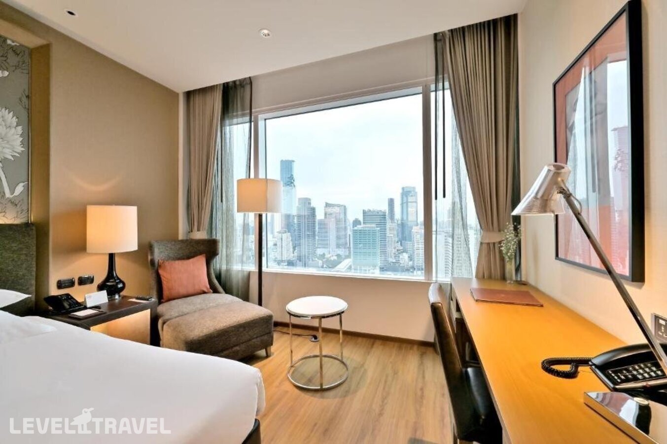 фотографии номера Улучшенный с видом на город отеля Eastin Grand Hotel Sathorn в Таиланд(Бангкок) - фото №13