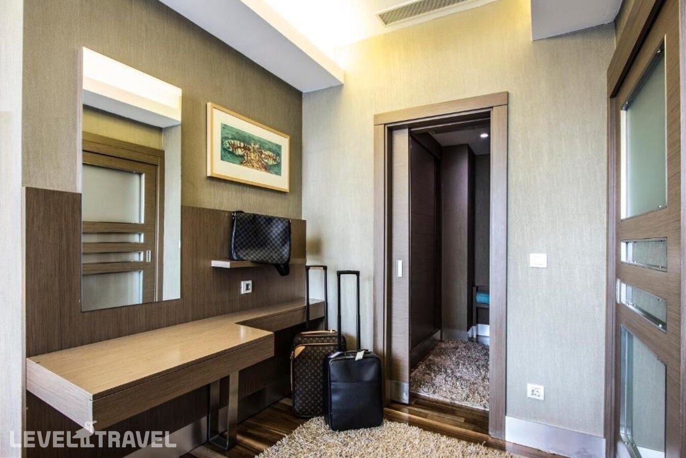 фотографии номера Четырехместный люкс отеля Avantgarde Hotel Levent в Турция(Шишли) - фото №2