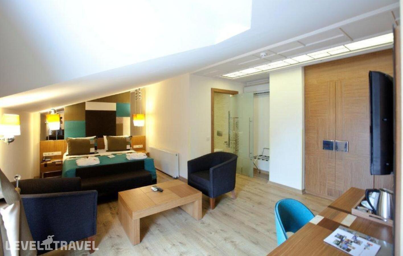 фотографии номера Пентхаус люкс отеля Collage Pera Hotel в Турция(Бейоглу) - фото №12