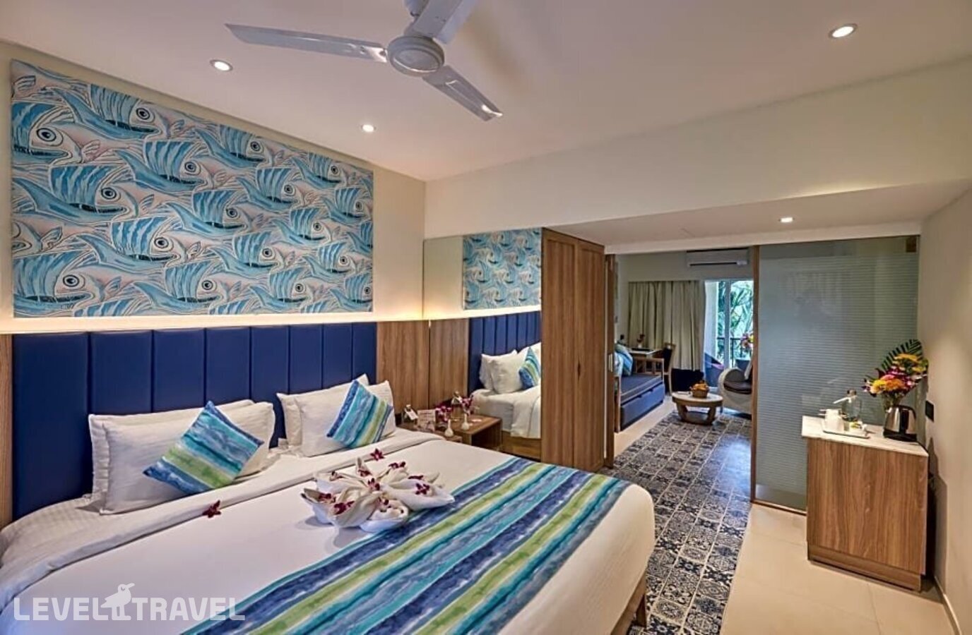 фотографии номера Роскошный люкс (двуспальная кровать) отеля Royal Orchid Beach Resort в Индия(Уторда) - фото №18