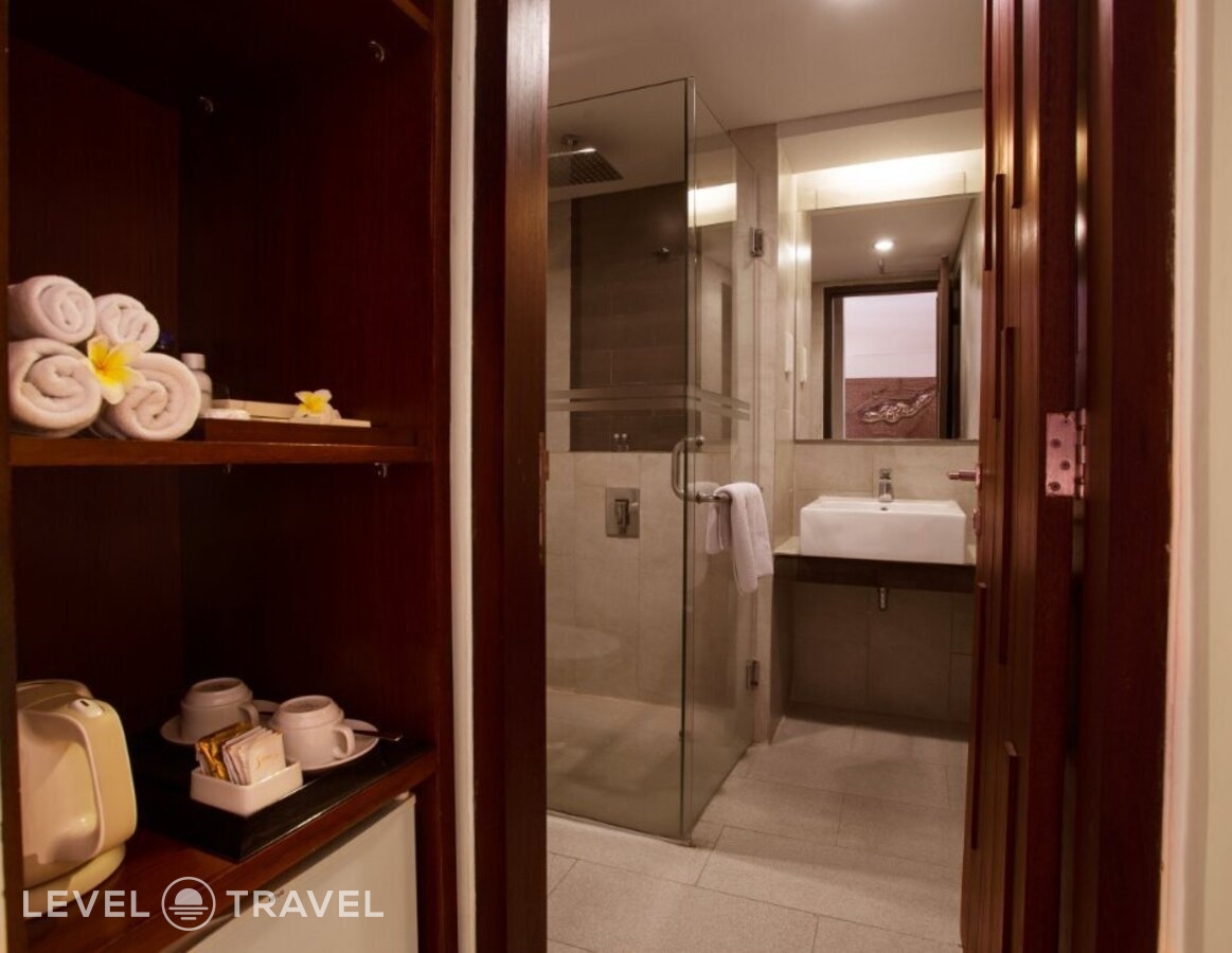 фотографии номера Делюкс отеля Sense Hotel Seminyak в Индонезия(Семиньяк) - фото №35