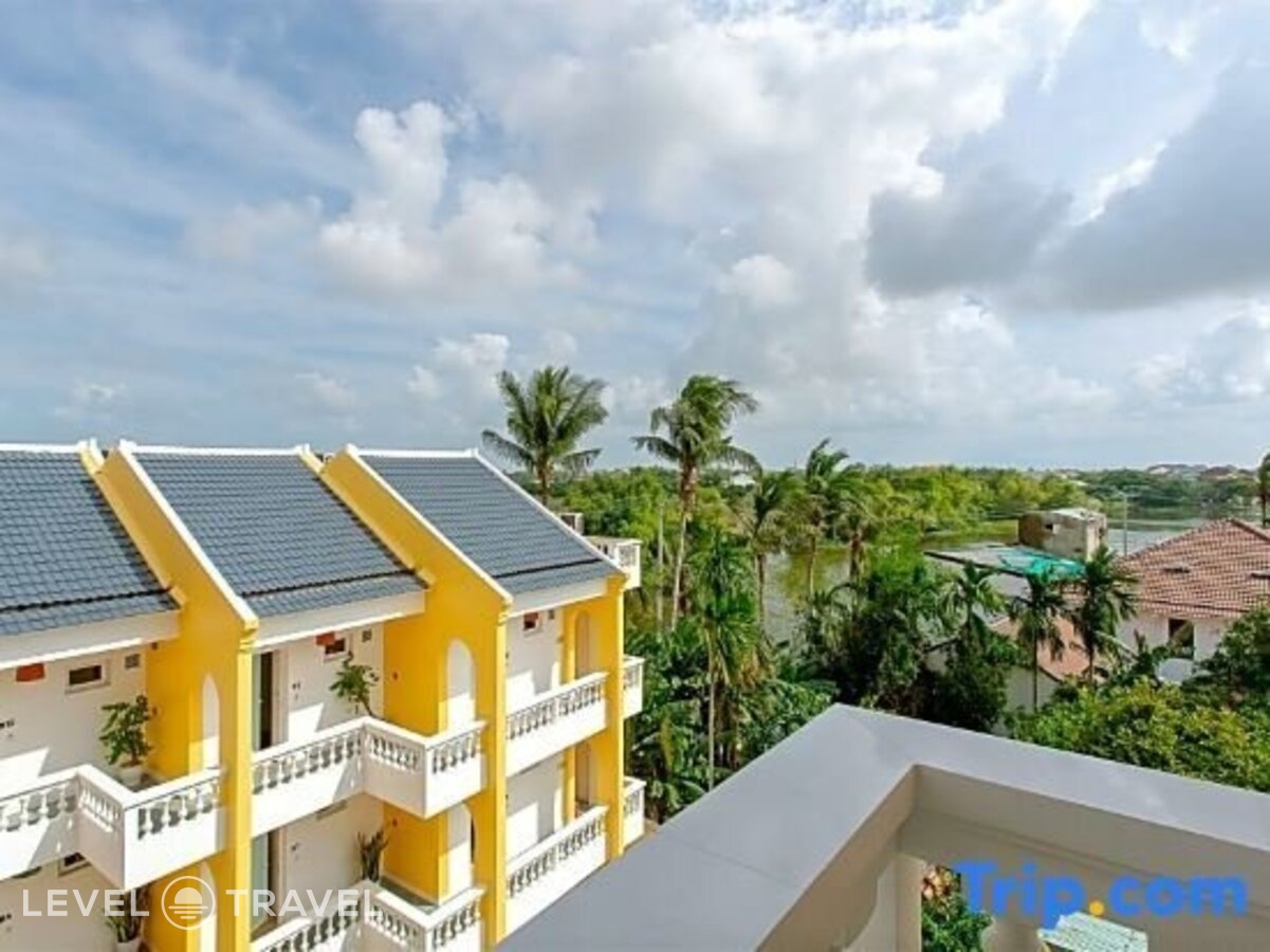 фотографии номера Улучшенный с видом на город отеля Aurora Riverside Hotel (Ex. Phuoc An River Hotel) в Вьетнам(Хойан) - фото №2