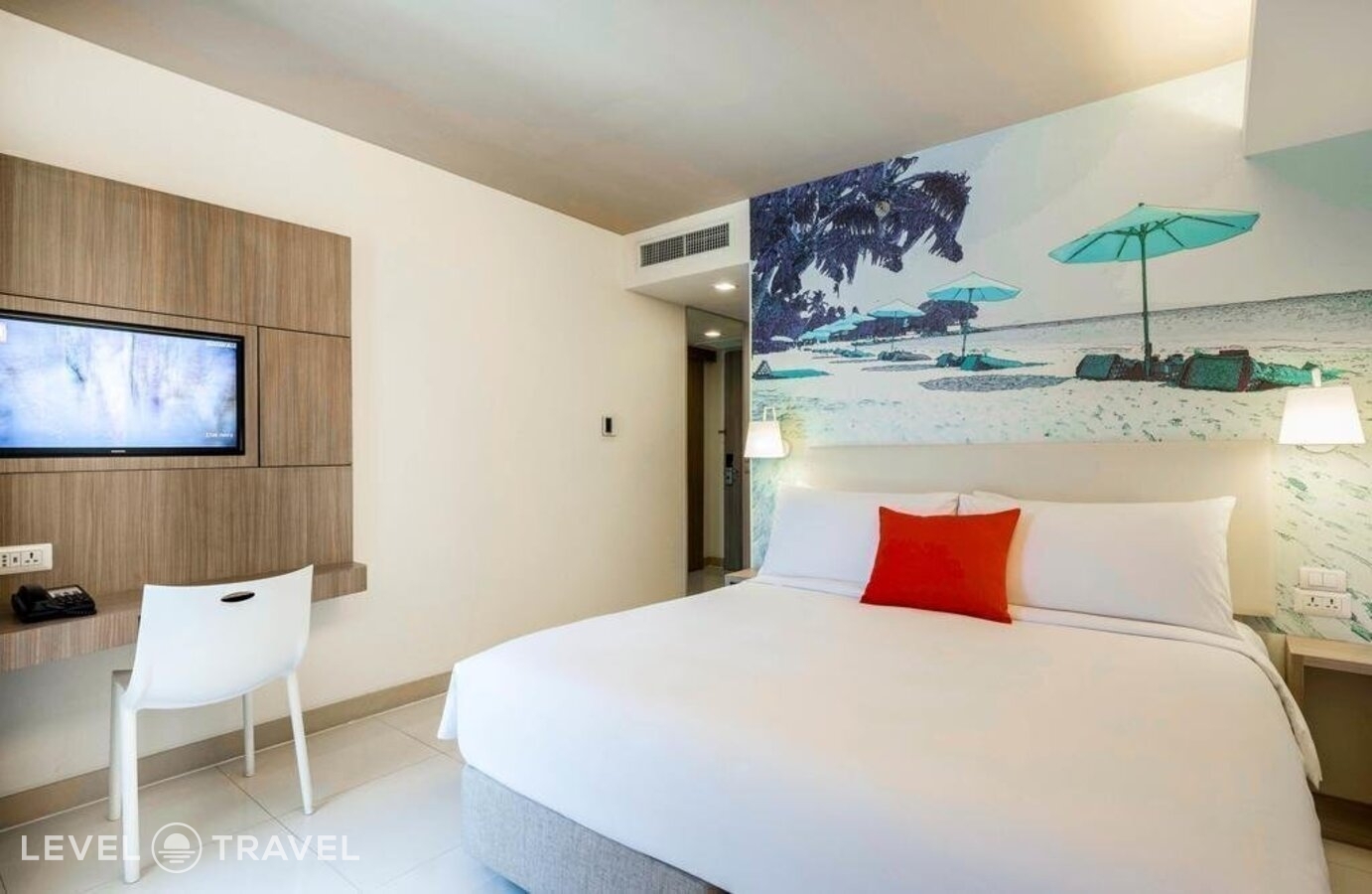 фотографии номера Семейный номер отеля Travelodge Pattaya (Ex. Premier Inn Pattaya) в Таиланд(Центральная Паттайя) - фото №5