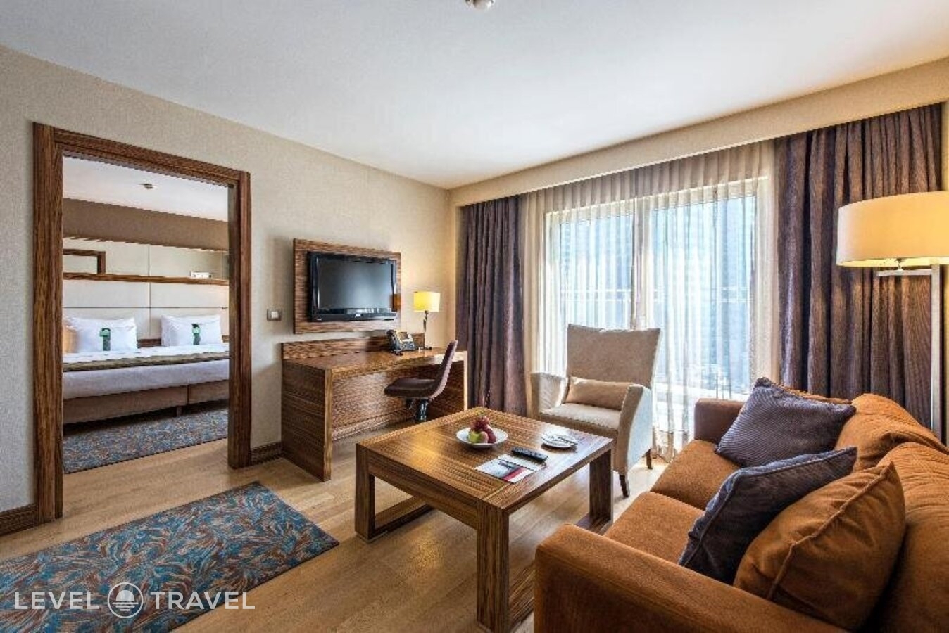 фотографии номера Стандартный с видом на город отеля Holiday Inn Istanbul Sisli Hotel в Турция(Шишли) - фото №22