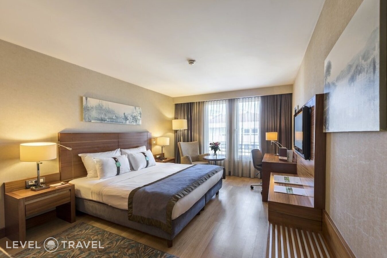 фотографии номера Стандартный с видом на город отеля Holiday Inn Istanbul Sisli Hotel в Турция(Шишли) - фото №17