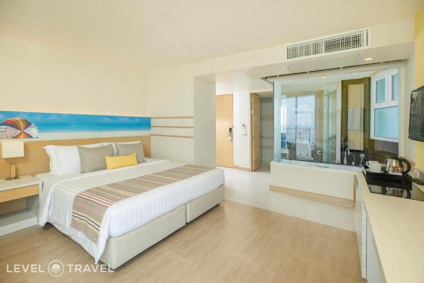 фотографии номера Трехместный с видом на море отеля Pattaya Sea View Hotel в Таиланд(Центральная Паттайя) - фото №2