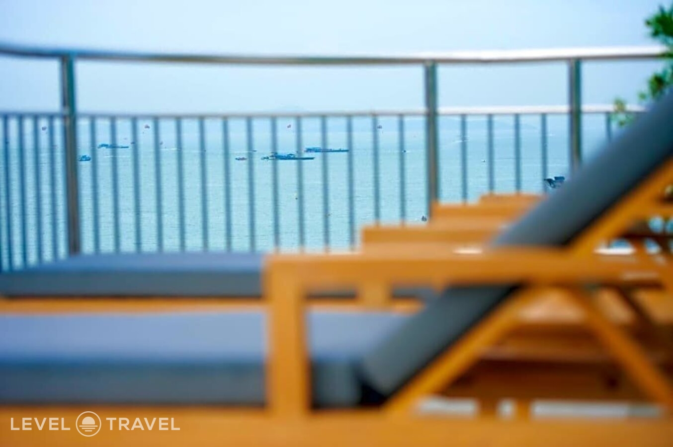 фотографии номера Делюкс с видом на море отеля Pattaya Sea View Hotel в Таиланд(Центральная Паттайя) - фото №5
