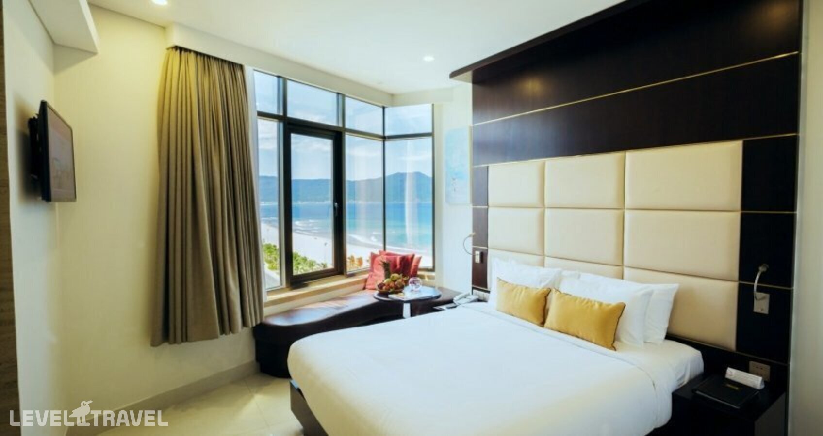 фотографии номера Делюкс отеля Holiday Beach Hotel Danang в Вьетнам(Дананг) - фото №1