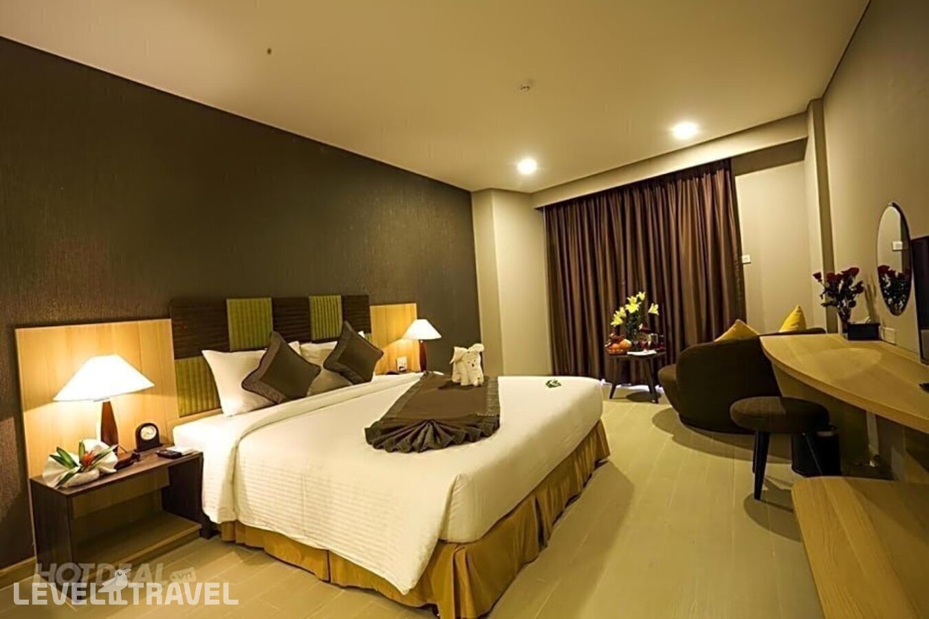 фотографии номера Делюкс с видом на море с балконом отеля Muong Thanh Mui Ne Hotel в Вьетнам(Муйне) - фото №2