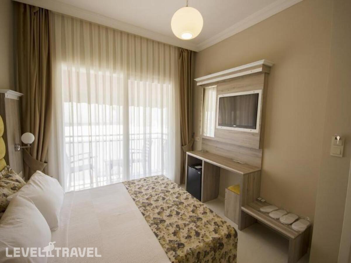 фотографии номера Делюкс с видом на море отеля Akkan Beach Hotel в Турция(Бодрум - центр) - фото №2