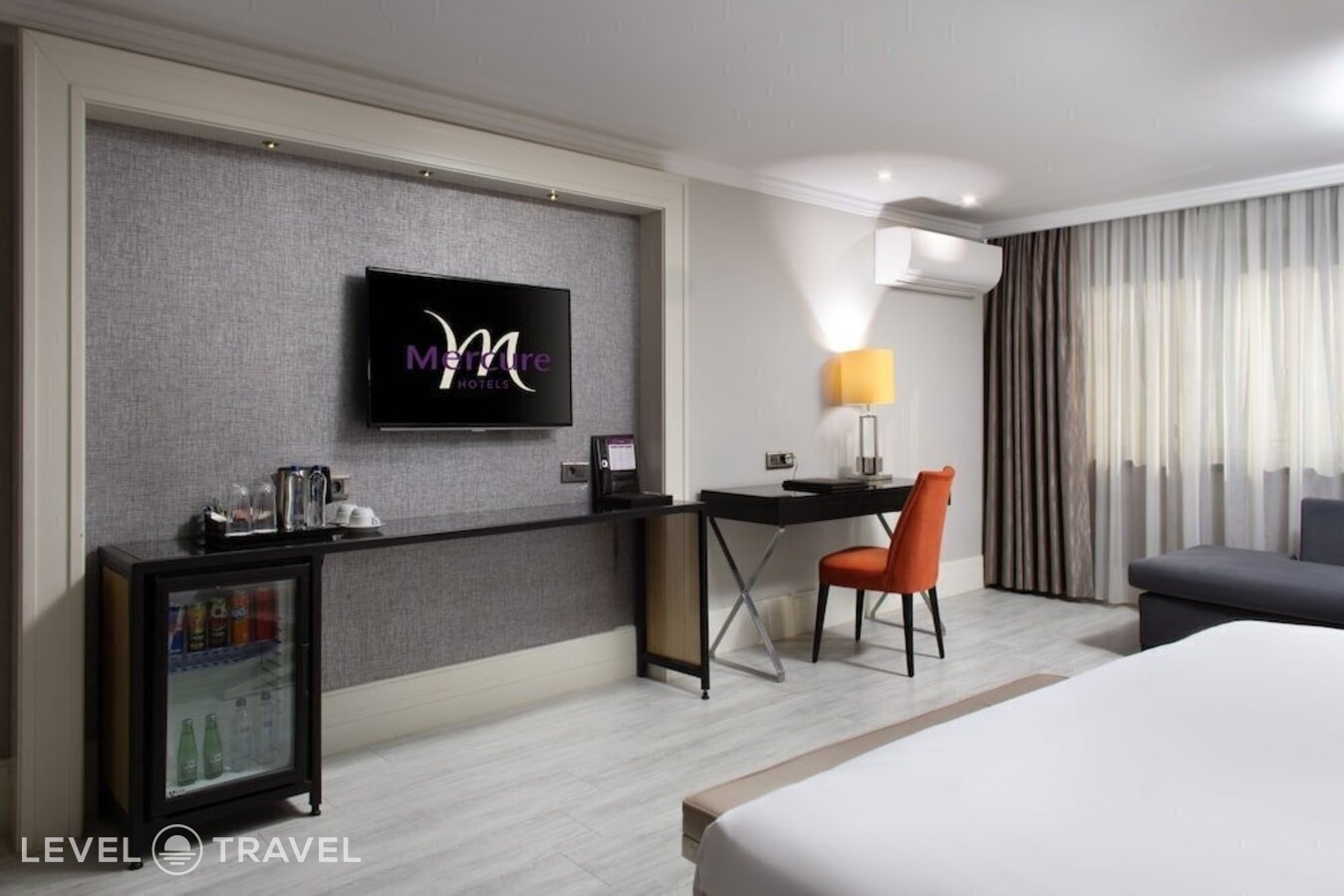 фотографии номера Делюкс с видом на город отеля Mercure Istanbul Bomonti в Турция(Бомонти) - фото №1