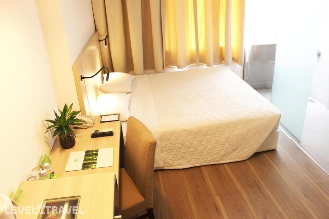 фотографии номера Делюкс с видом на город отеля Liberty Hotel Saigon Greenview в Вьетнам(Хошимин (Сайгон)) - фото №12