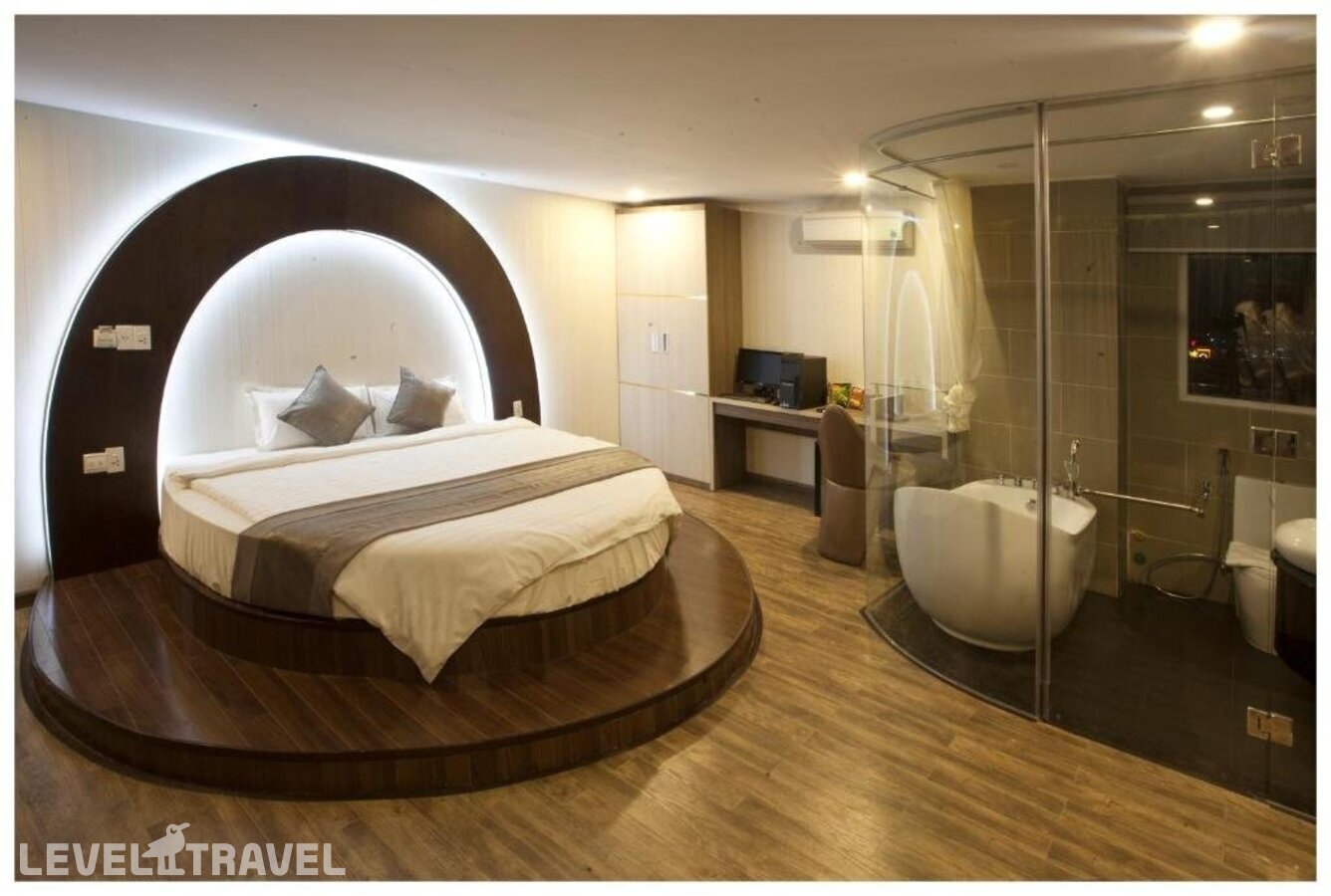 фотографии номера Полулюкс отеля New Sun Hotel Nha Trang в Вьетнам(Нячанг) - фото №9