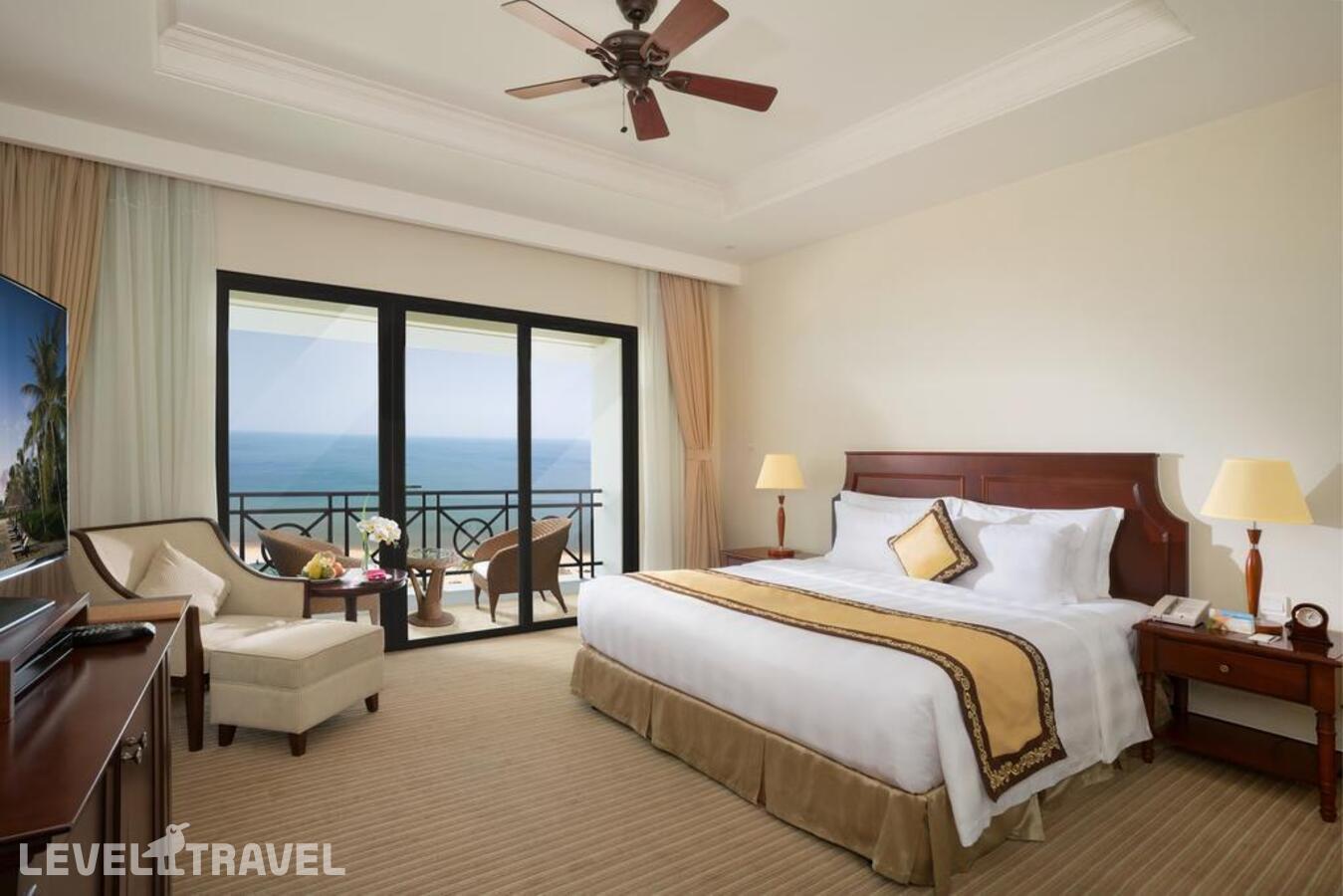 фотографии номера Делюкс с видом на океан отеля Vinpearl Phu Quoc Resort в Вьетнам(Фукуок) - фото №1