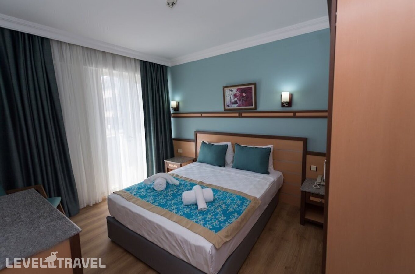 фотографии номера Семейный с балконом отеля Side Village Hotel в Турция(Кумкёй) - фото №13
