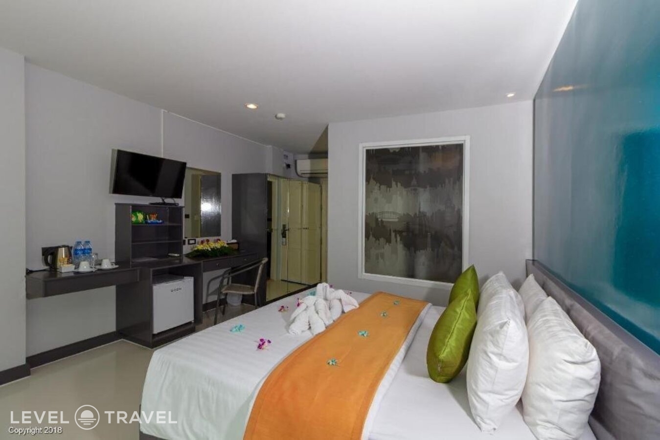 фотографии номера Делюкс с частичным видом на море отеля Modern Living Hotel в Таиланд(Патонг Бич) - фото №6