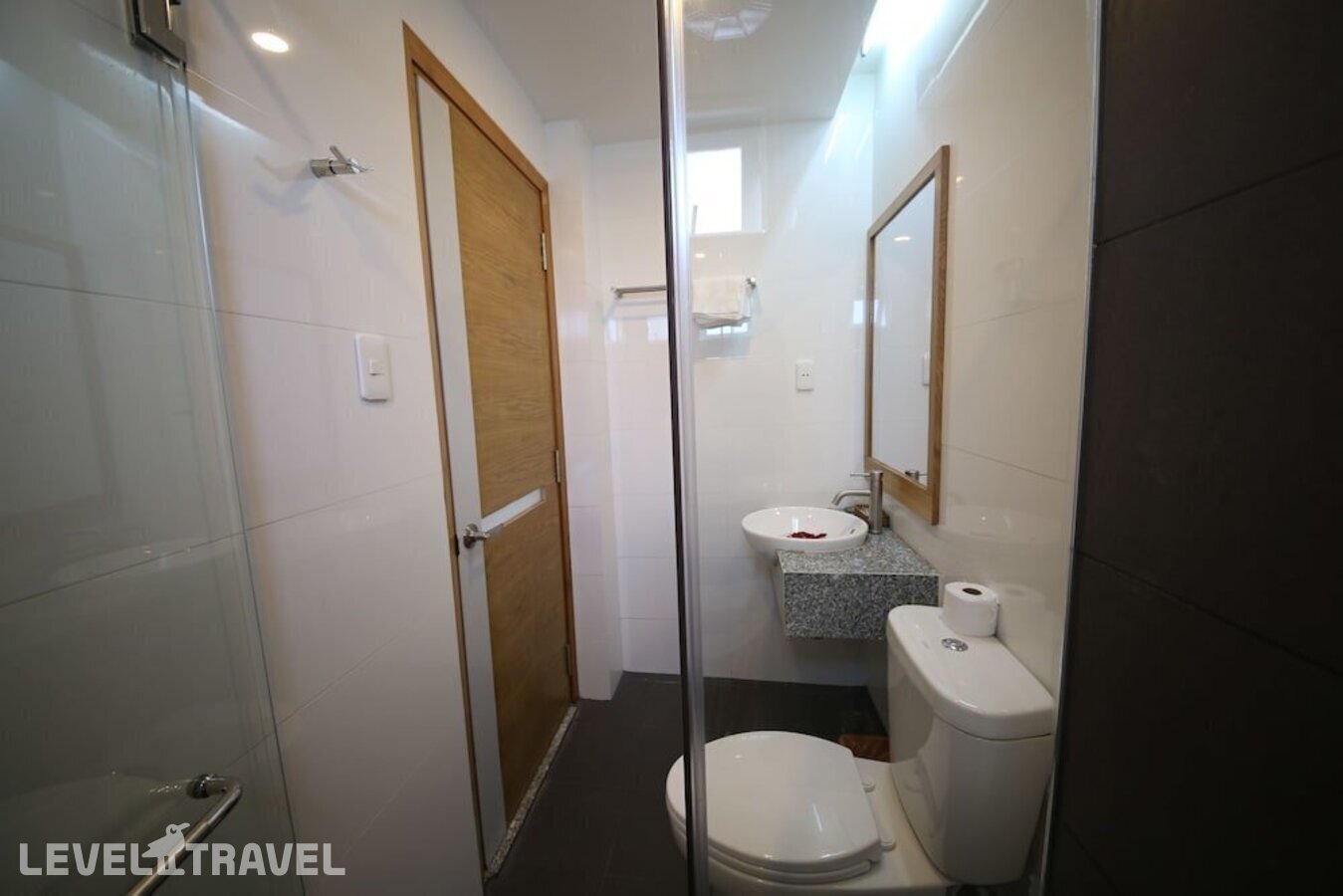 фотографии номера Трехместный делюкс с видом на город отеля Sailing Hotel в Вьетнам(Фукуок) - фото №6