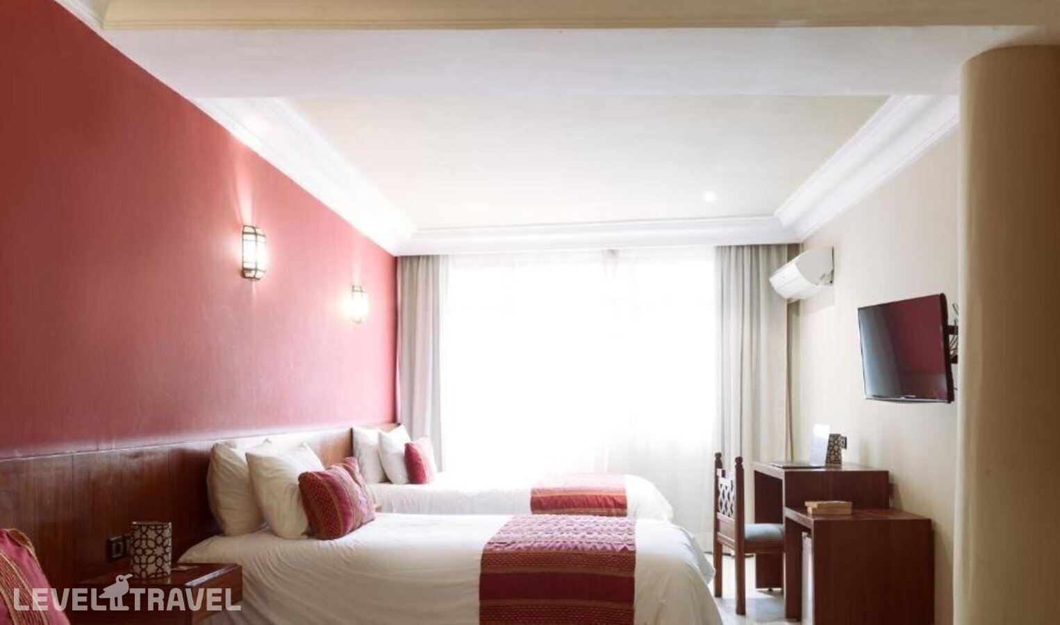 фотографии номера Семейный делюкс отеля Hotel Casablanca в Марокко(Касабланка) - фото №5