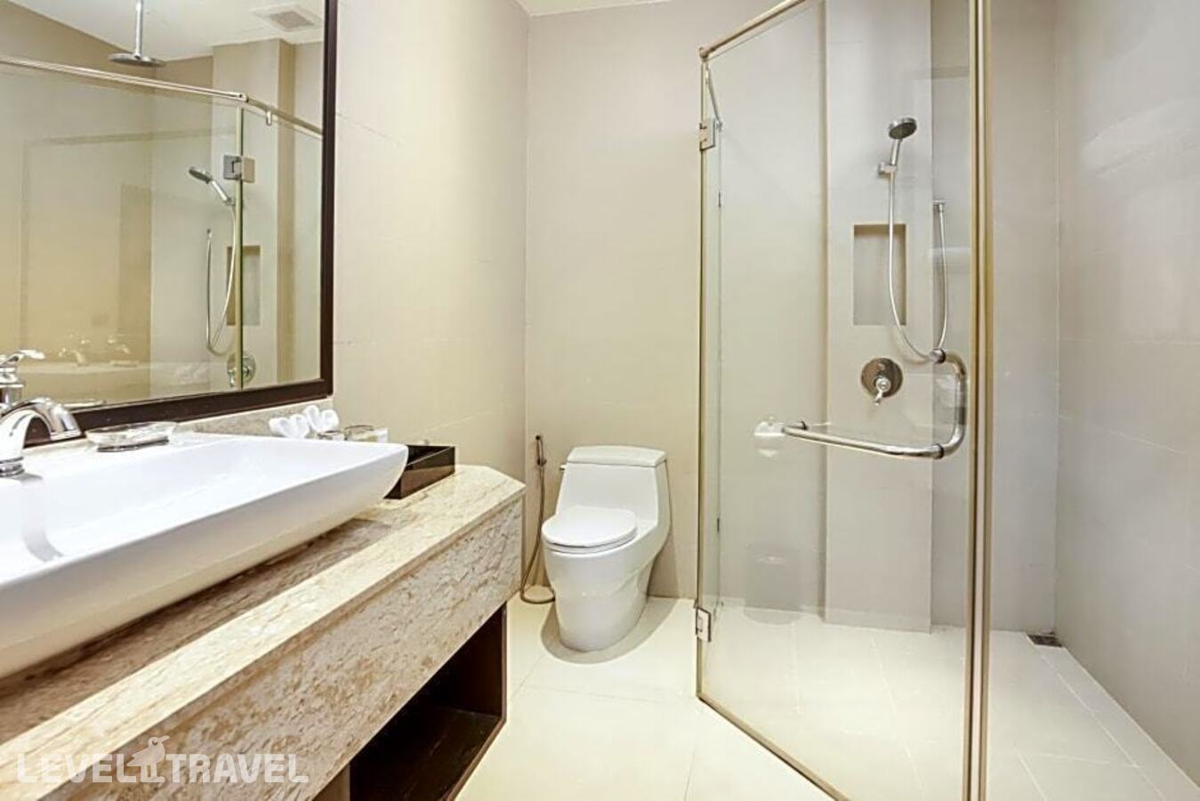фотографии номера Семейный люкс с балконом отеля Grand Palazzo Hotel Pattaya в Таиланд(Центральная Паттайя) - фото №9