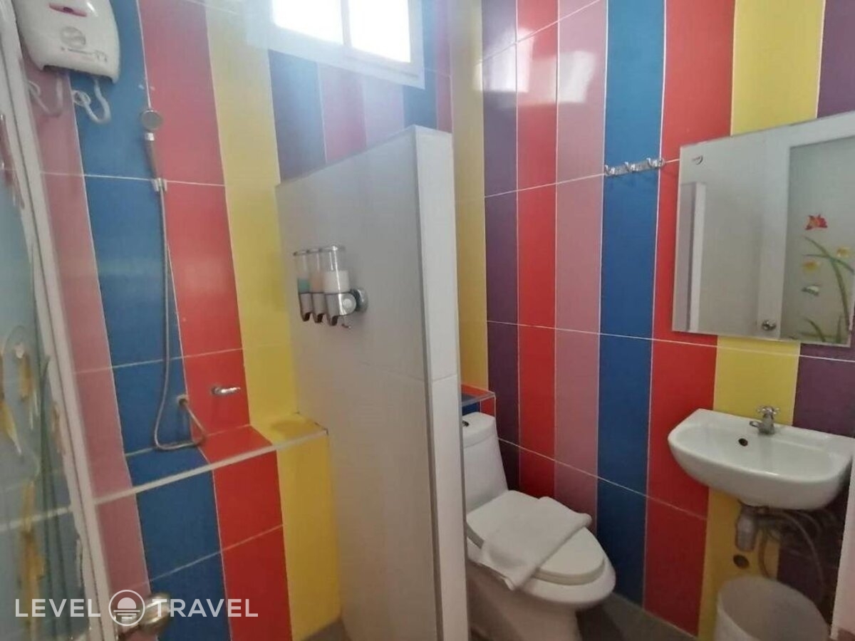 фотографии номера Трехместный экономичный отеля Baan Kaew Ruen Kwan в Таиланд(Восточная Паттайя) - фото №16