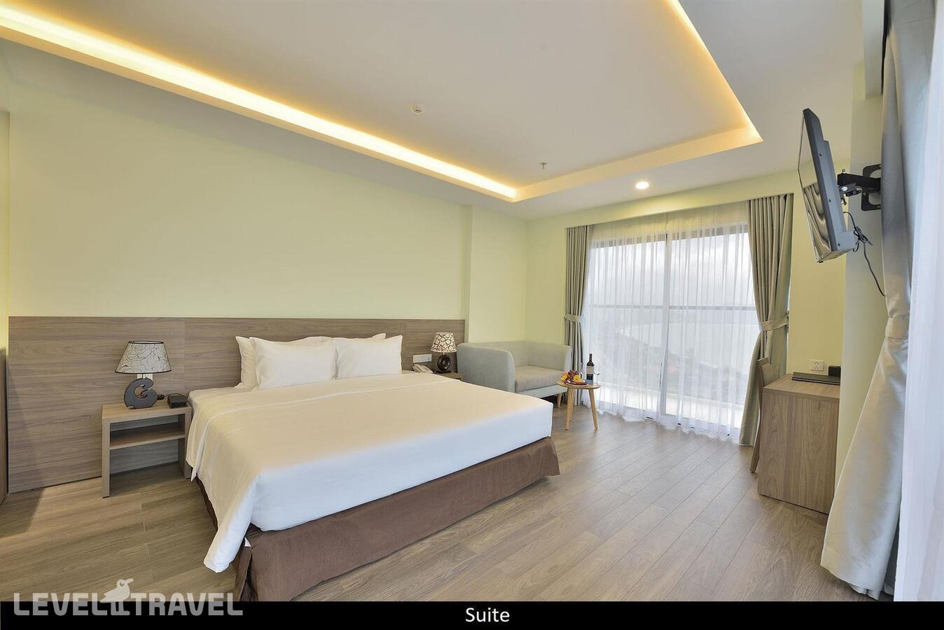 фотографии номера Люкс отеля Xavia Hotel в Вьетнам(Нячанг) - фото №1
