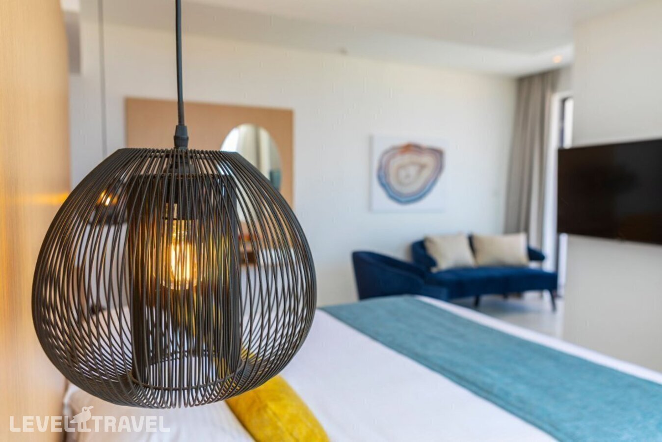 фотографии номера Полулюкс с видом на море отеля Leonardo Crystal Cove Hotel & Spa By The Sea (Adults Only 16+) в Кипр(Протарас) - фото №7